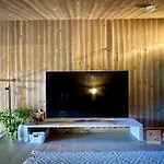 In Out, Storage, Wifi, Grill & Fireplace, Modern Apartment! Apartman Sjusjøen