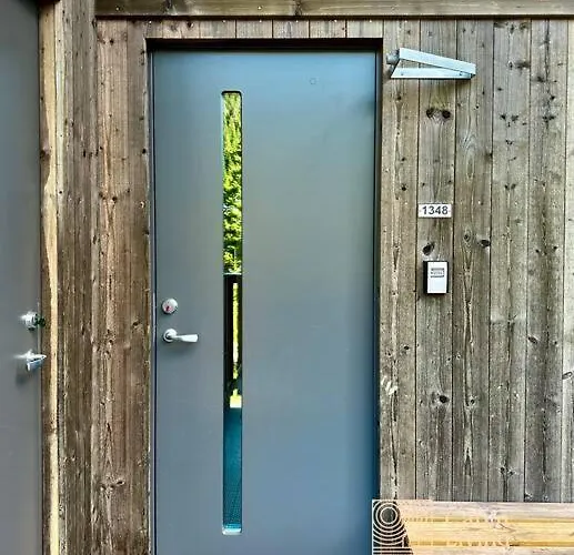 Apartmán In Out, Storage, Wifi, Grill & Fireplace, Modern Apartment! *
