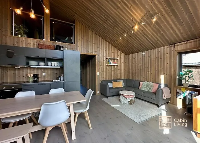 Apartmán In Out, Storage, Wifi, Grill & Fireplace, Modern Apartment!