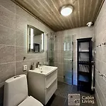 In Out, Storage, Wifi, Grill & Fireplace, Modern Apartment! Sjusjoen